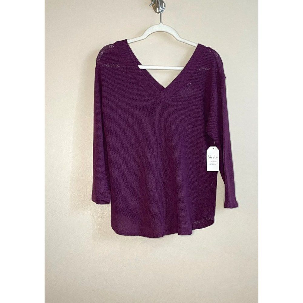 Sadie &  Love‎ Purple Vneck Sweater Top Sz S